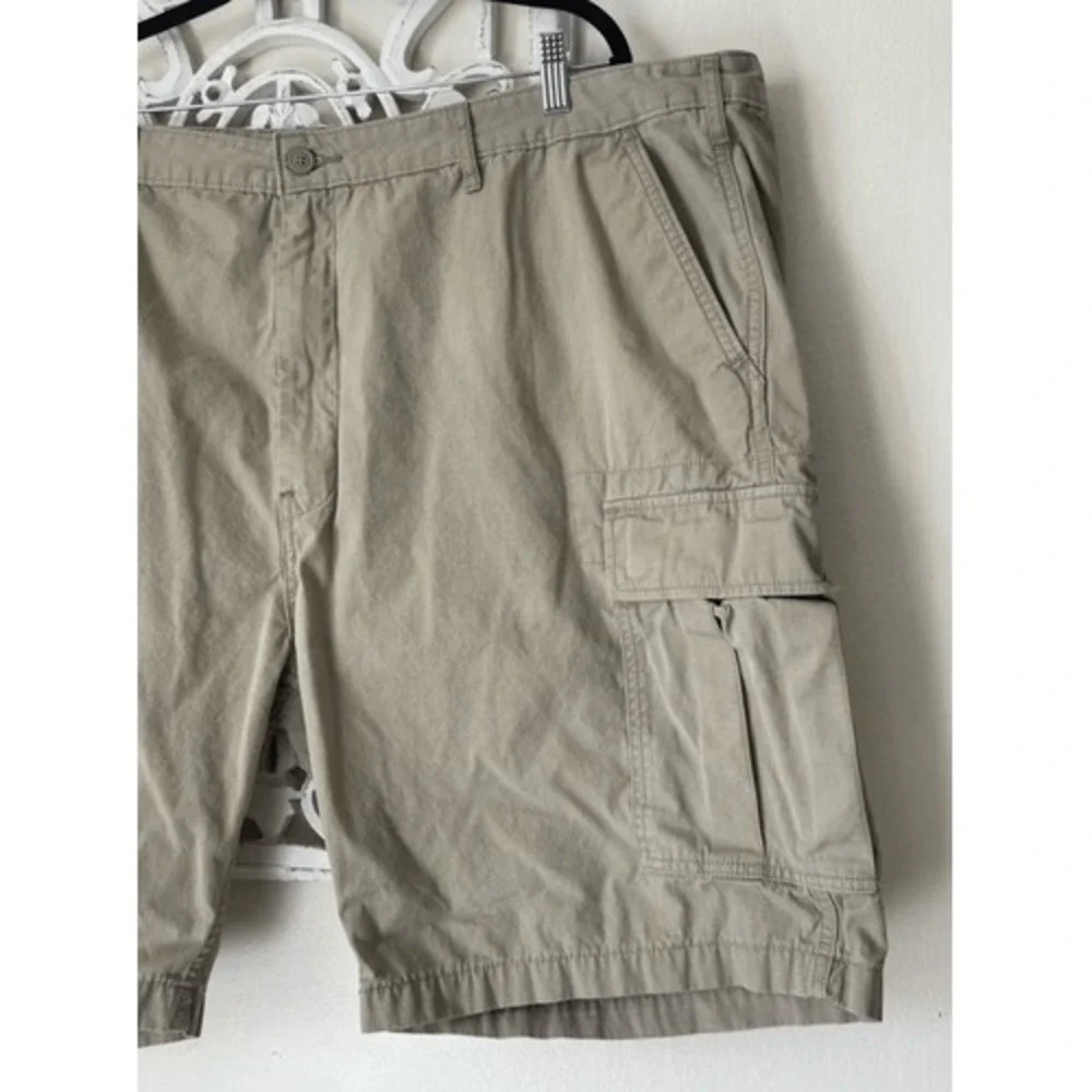 Levis Mens Tan Khaki Ripstop Cargo Shorts Size 46 24878-0008 Relaxed Fit Utility